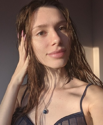 Анкета проститутки Алечка - город Луганское, 27 лет, №2175